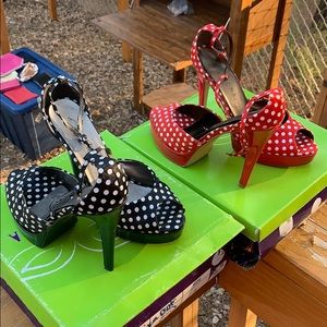 Pair of matching heels. Polka dot, size 8